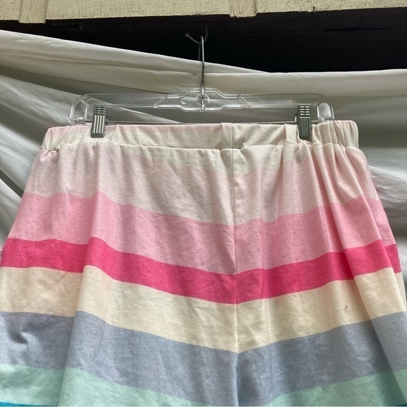 Unbranded two piece striped pajamas, size XL - Picture 10 of 15